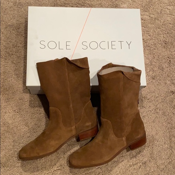 Sole Society Calanth Slouchy Bootie In 